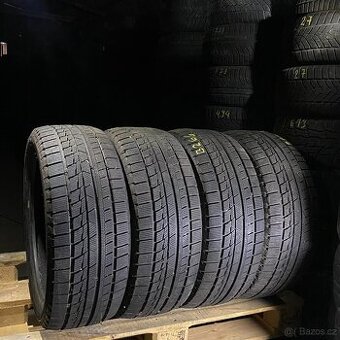Zimní pneu 245/45 R19 102V Tourador 8mm