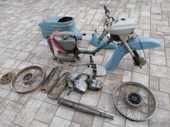 Jawa 50 pionyr, typ 20, puvodni lak holubi modr