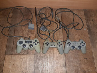 Prodám 3 kusy ovladačů Playstation