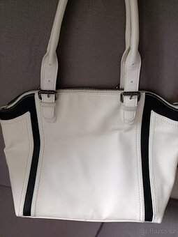 Kabelka do ruky Baťa