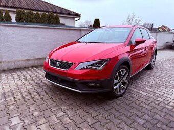 Leon 4X4 DSG 184PS