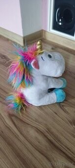 Interaktivní jednorožec Puffy