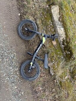 Dětské odrážedlo