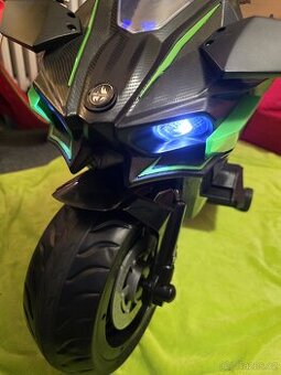 Detska motorka H2R zelena