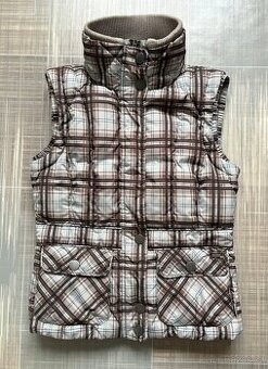 Zimni prosivana vesta zn.Mexx - vel.38