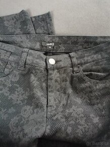 Prodám nové dámské kalhoty.