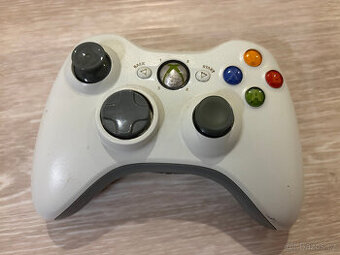 Originální bezdrátový Gamepad - ovladač pro Xbox 360 bílý