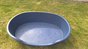 Plastový pelech pro psa XL