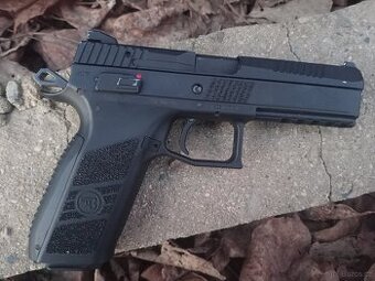 Airsoftová pistole CZ P-09, blowback