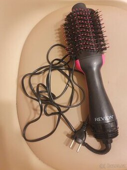 Kulmofén Revlon