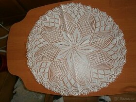 DEČKA PLETENÁ  2 ks,  průměr 60 cm. - 1