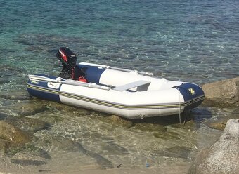 Nafukovací člun ZODIAC CADET 285 "V" s motorem TOHATSU 5HP