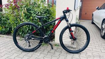 Juniorské kolo Trek Marlin 27,5