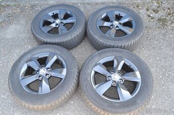 Š.Karoq, S.Ateca – NOVÉ Alu + letní 215/60R16 Bridgestone