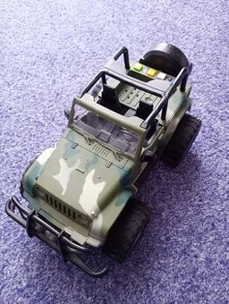 Terénní auto, 20 cm