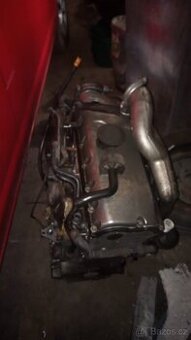 VW Transportér T5 2.5TDI 96KW motor AXD