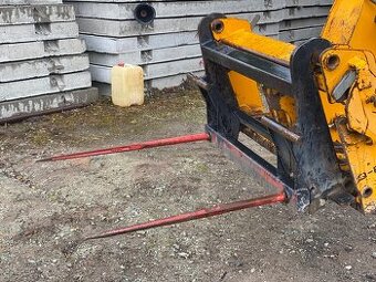 Vidle na balíky pro JCB manipulátor