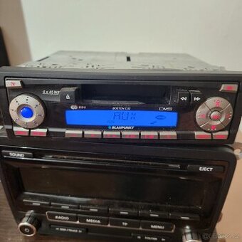 BLAUPUNKT BOSTON C32 KAZETOVÉ AUTORADIO