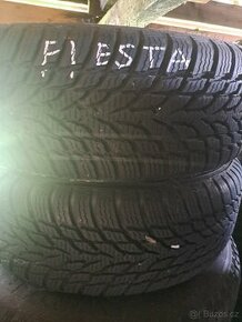 FORD FIESTA ZIMNÍ NOVÉ PNEU NOKIAN -PLECHOVÉ DISKY