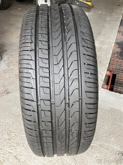 Pneu 235/50/19