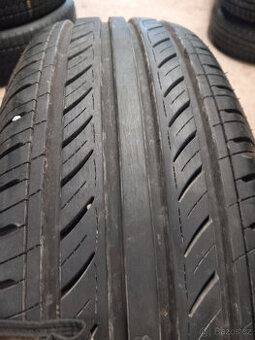205/70R14 GUMY S BÍLÝMI PRUHY
