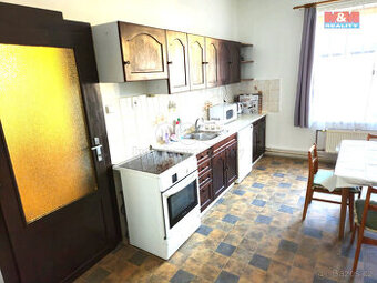 Pronájem bytu 2+1, 70 m², Hostinné, ul. Dolní brána - 1