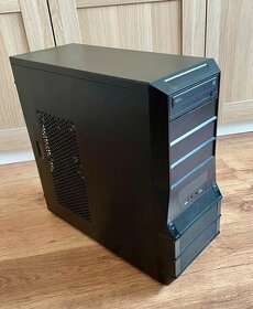 Starší PC na hry