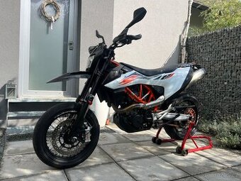 KTM 690 SMC R 2019 nová v ČR