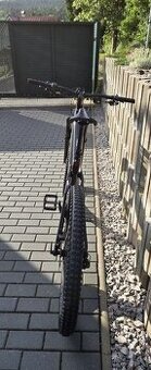 prodám Trek Rail 9.7 NX 625Wh Lithium Grey/Trek Black XL/188