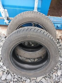 pneumatiky 2ks. Nokian Snowproof 205/65 R15