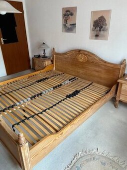 Masivní ložnice, kartáčovaná pinie(3475)