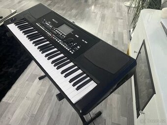 Prodám Korg pa300