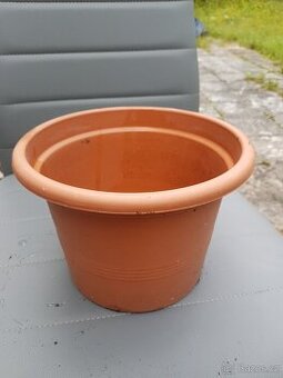 Obaly, květináče a podmisky