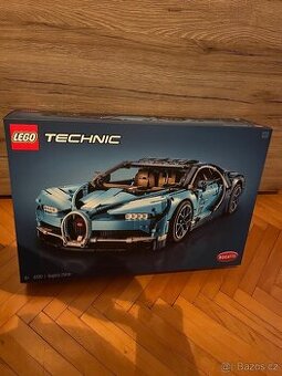 PRODÁM LEGO SUPERAUTA FERRARI BUGATTI PORSCHE