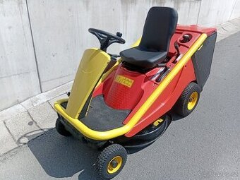 Prodám zahradní traktor Rider Outils-wolf 15.5Hp Hydro