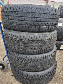 235 55 19" Continental Wintercontact TS870P