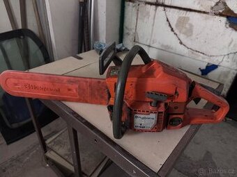 Motorová pila Husqarna