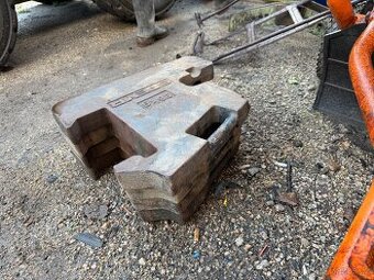 Steyer Zavazi predni na traktor