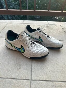 Fotbalové turfy - NIKE Tiempo legacy TF bíle