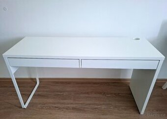 Prodám psací stůl MICKE /IKEA/