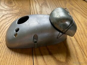 Vysoké víko karburace ČZ skot 1954-1955, šestidenní soutěžní