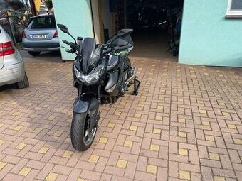 Kawasaki Z1000 Rok 2010