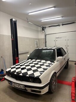 Bmw e30 coupe 335i