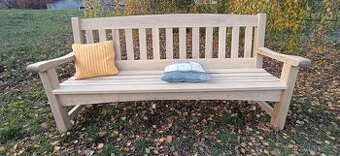 Masivní Akátová lavička