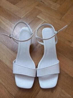 Dámské sandále Tamaris vel.40