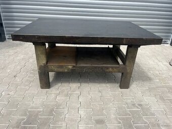 16. Pracovní stůl, rýsovací, svařovací deska 1500/1000/150