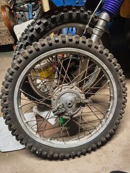 Přední kolo čz 250/380