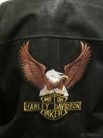 Kožená bunda pro tvrďáka