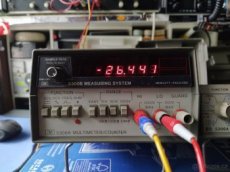 Měřící přístroj - Digitální multimetr a čítače HP5300B