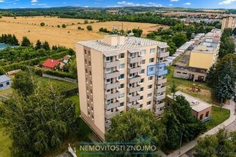Pronájem zařízeného bytu 2+1 s lodžií, dům po revitalizaci, 